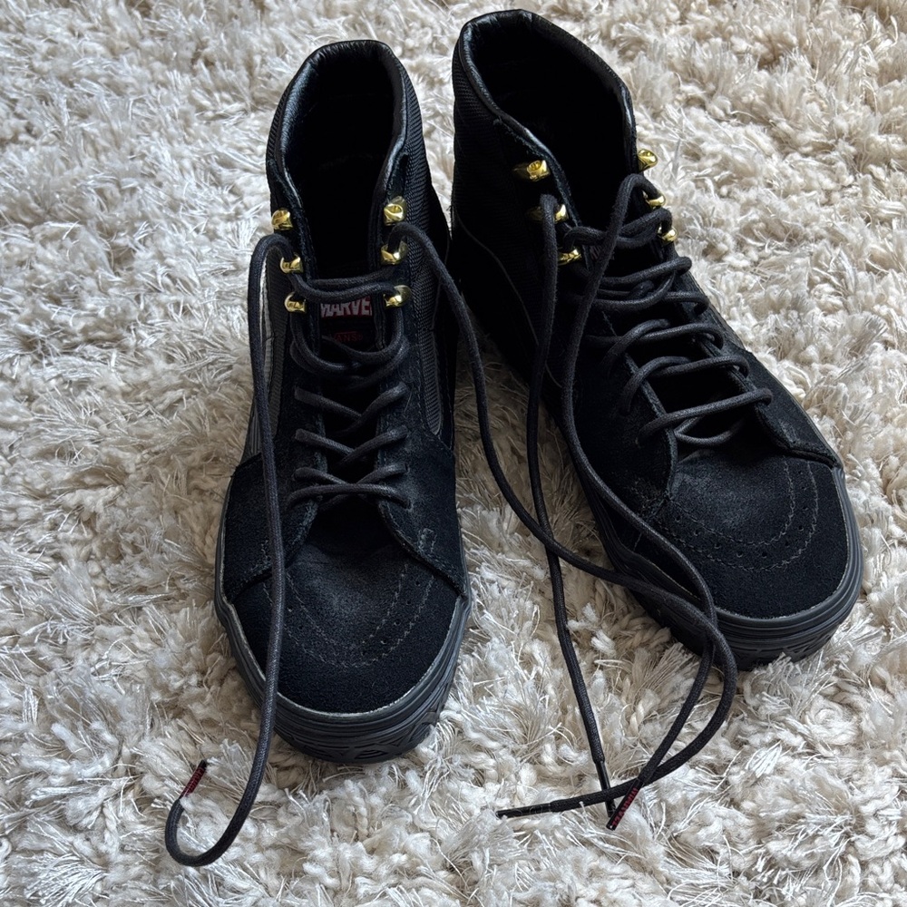 Marvel Black Panther / Vans Sk8 Men's Sneakers